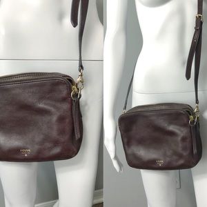 🚫 SOLD 🚫 Fossil Messenger Bag Leather Maroon Brown